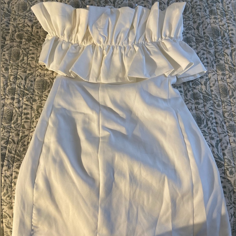 Do + Be Collection Women's Open Shoulder Ruffle Detail Dress